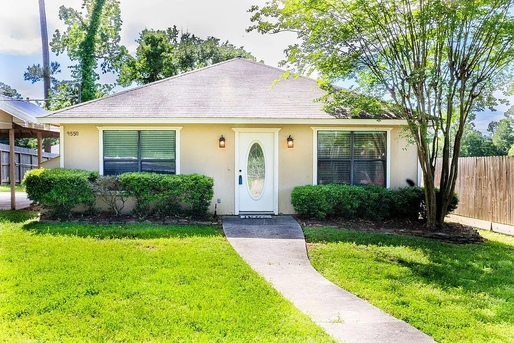 Building Photo - 9550 Thousand Oaks Loop