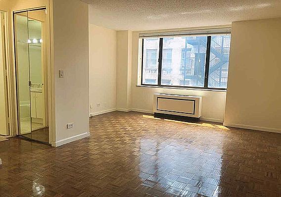1st image of 30 W 61st St APT 10H