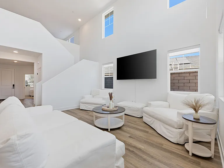 84450 Malora Ct — Photo 13