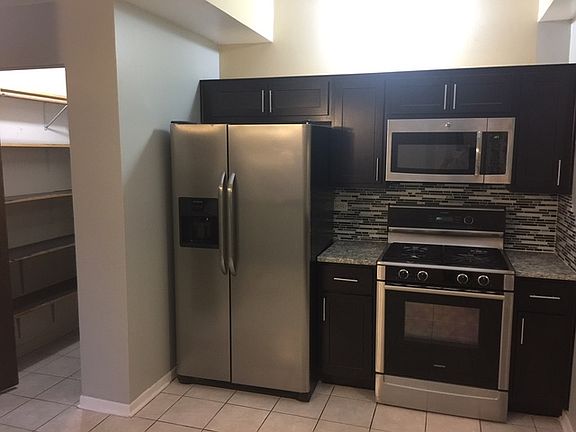 3rd image of 9 Cinnamon Creek Dr APT 3S