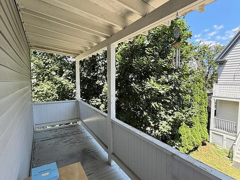105 Bromfield Rd — Photo 14