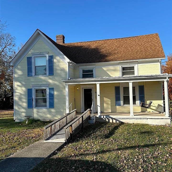 1st image of 208 W High St #W
