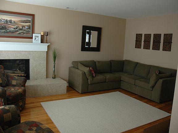3rd image of 4812 Canehill Ave