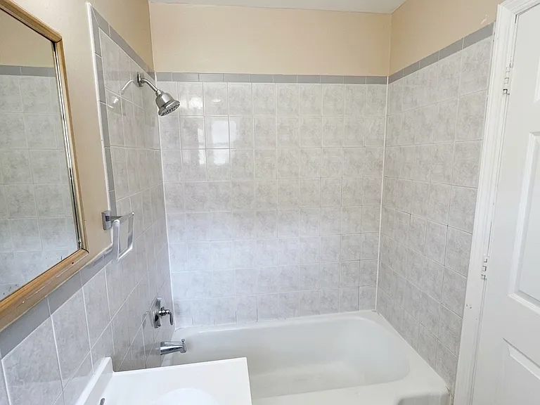 123 Watson Ave — Photo 9