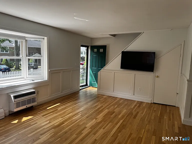 245 Sunnyridge Ave #15 — Photo 3