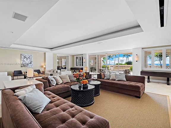 4th image of 7812 Fisher Island Dr #7812