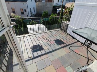 2218 Greene Ave #2L, Ridgewood, NY 11385