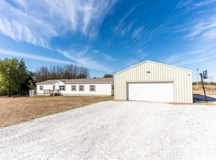 4971 S 160th Rd, Bolivar, MO 65613