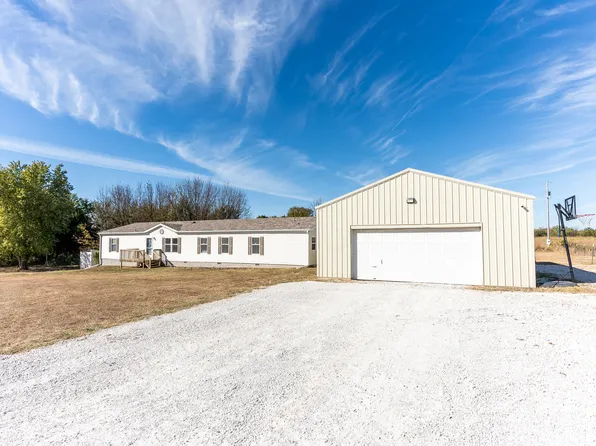 4971 S 160th Road, Bolivar, MO 65613