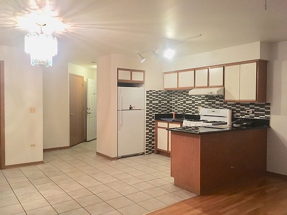 2nd image of 2223 S Princeton Ave APT 2NE