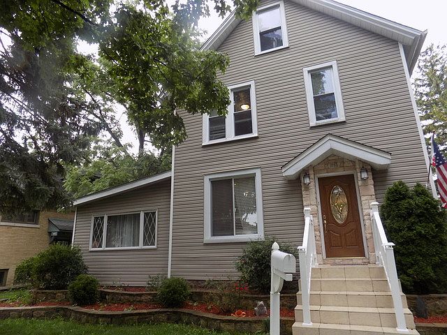 1st image of 1653 E Walnut Ave
