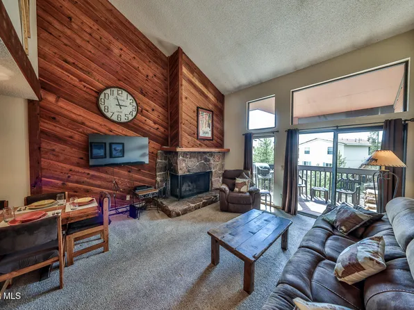 56 GCR 834 #2F, Fraser, CO 80442