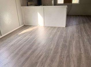 2 Harding St #2B, Huntsville, TX 77340