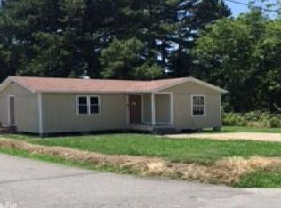519 E Palm St, Lonoke, AR 72086