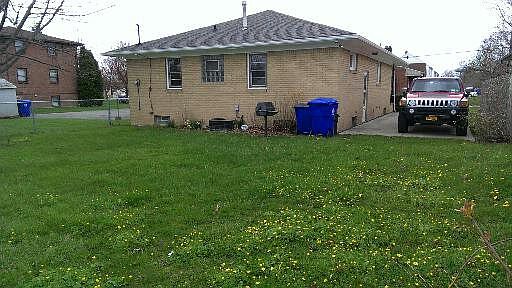 3rd image of 202 Onondaga Ave