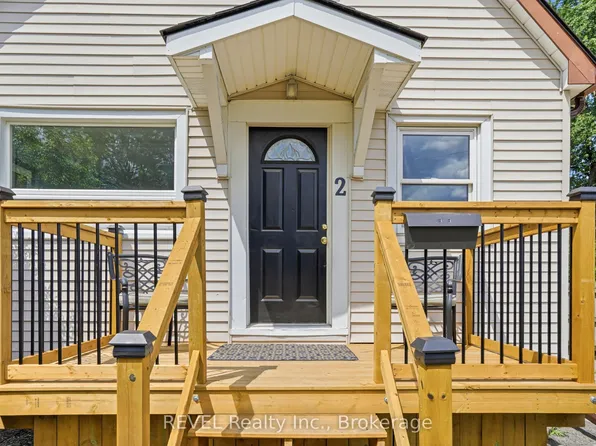 2 Kent St, Saint Catharines, ON L2S 1H1