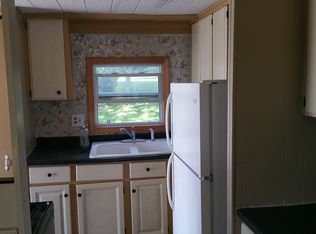 72 Schott Rd, Lake ariel, PA 18436