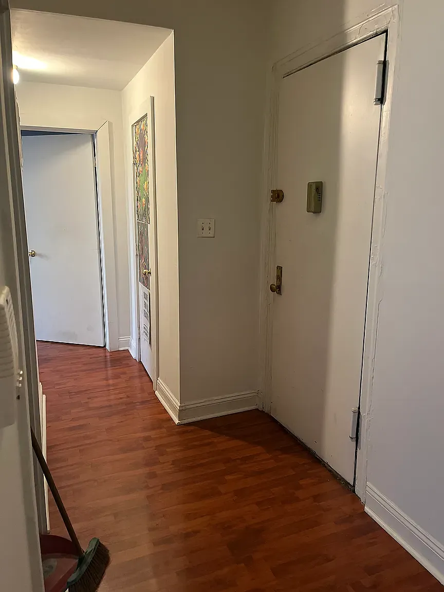 1172 Anderson Avenue — Photo 1