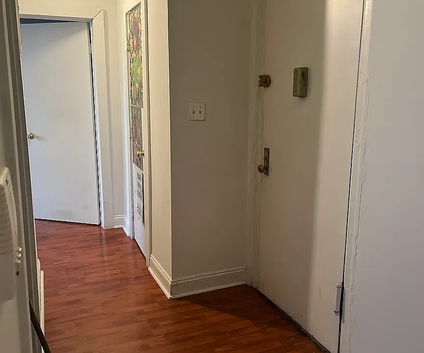 1172 Anderson Ave #5B