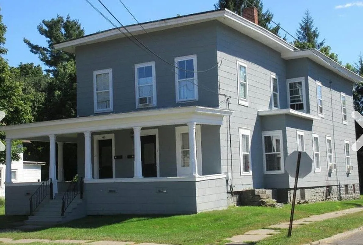 2 bed, $1,350 — Photo 1