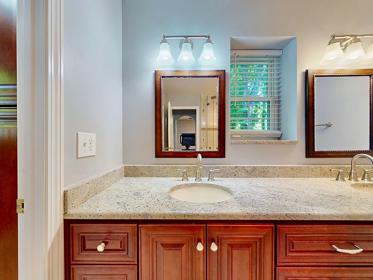 5917 Grosner Pl — Photo 11