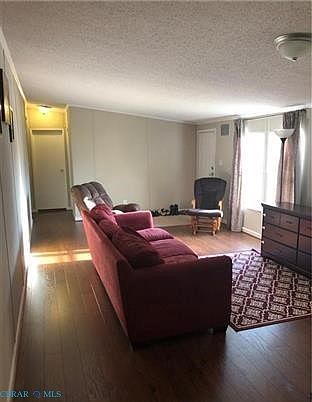 5th image of 2279 Foster Myer Ln