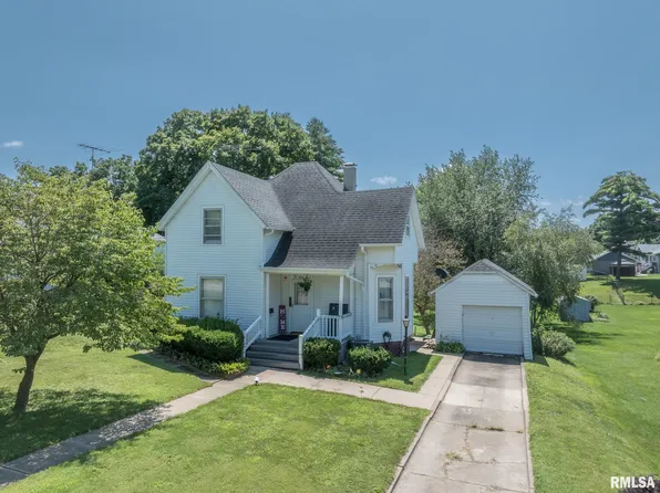 1033 E 1st Ave, Monmouth, IL 61462