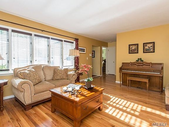 3rd image of 28 Highfield Ave