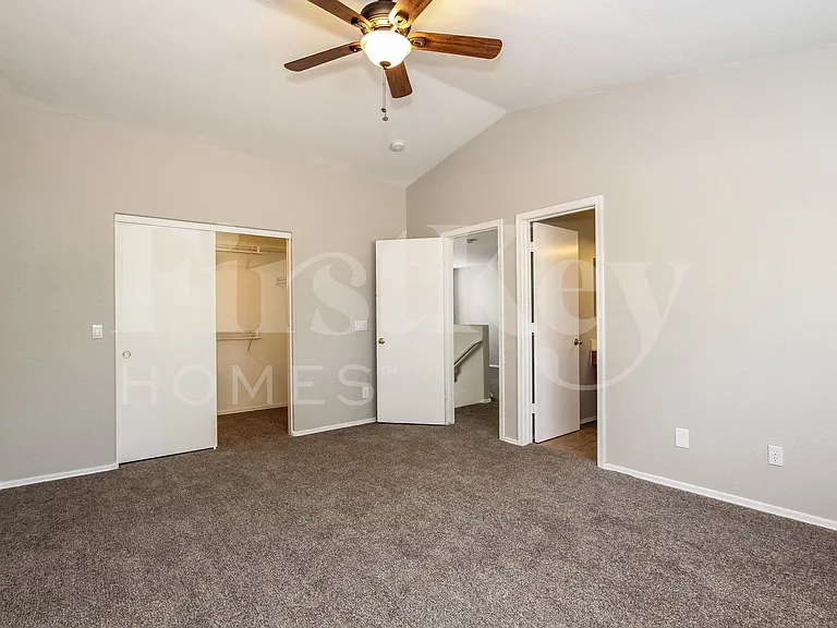 9156 W Quail Ave — Photo 11