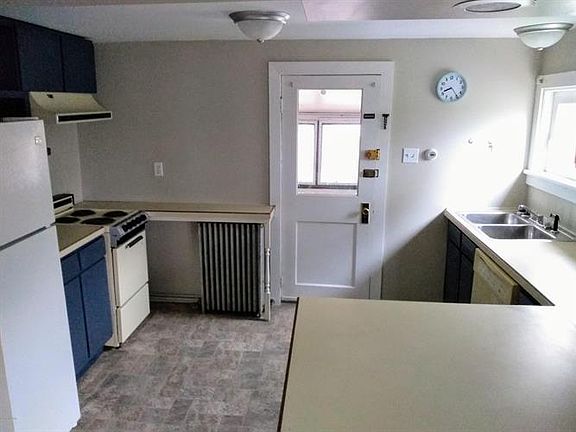 5th image of 213 Clarendon St