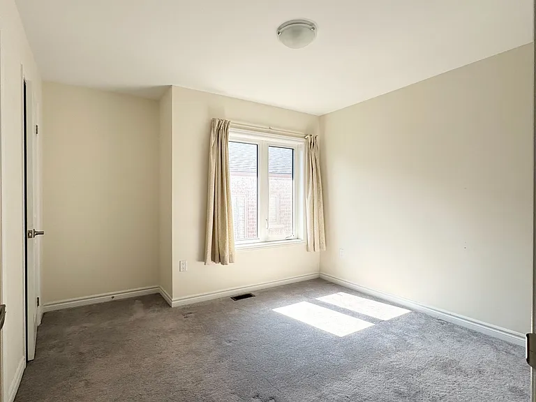 78 Kentledge Ave — Photo 23