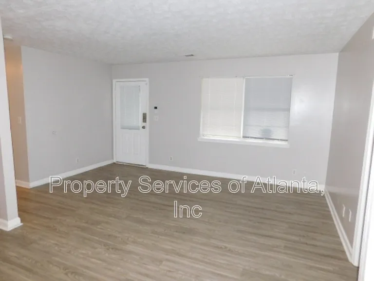 3772 Rolling Pl — Photo 4