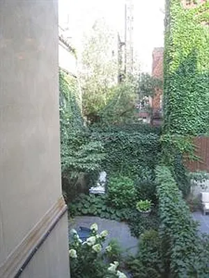 Rented by Douglas Elliman | media 39