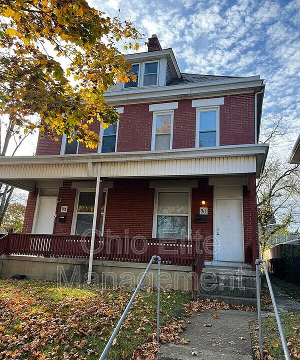 911 Linwood Ave