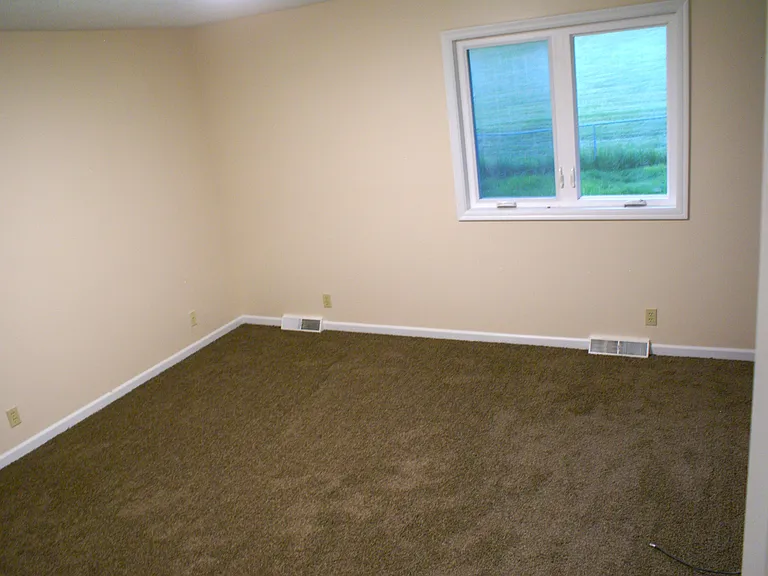11220 Curtis Ave — Photo 23
