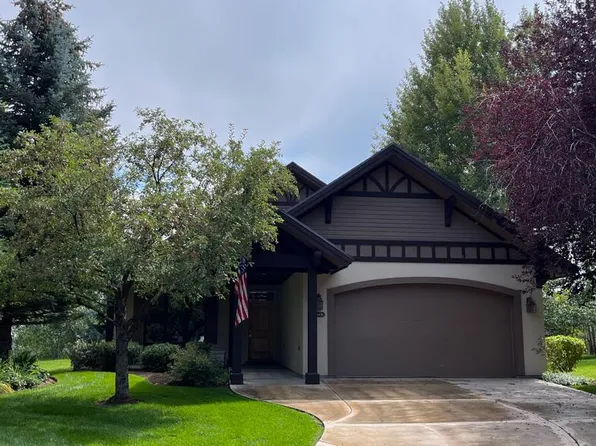 1084 Matterhorn Ct, Midway, UT 84049