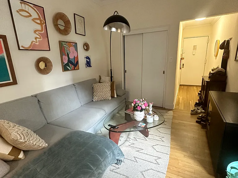 201 E 81st St #4D — Photo 4