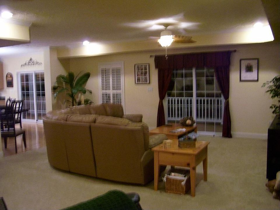 Spacious Great Room