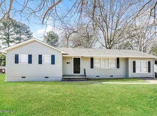 103 Chatham Cir, Jackson, MS 39206