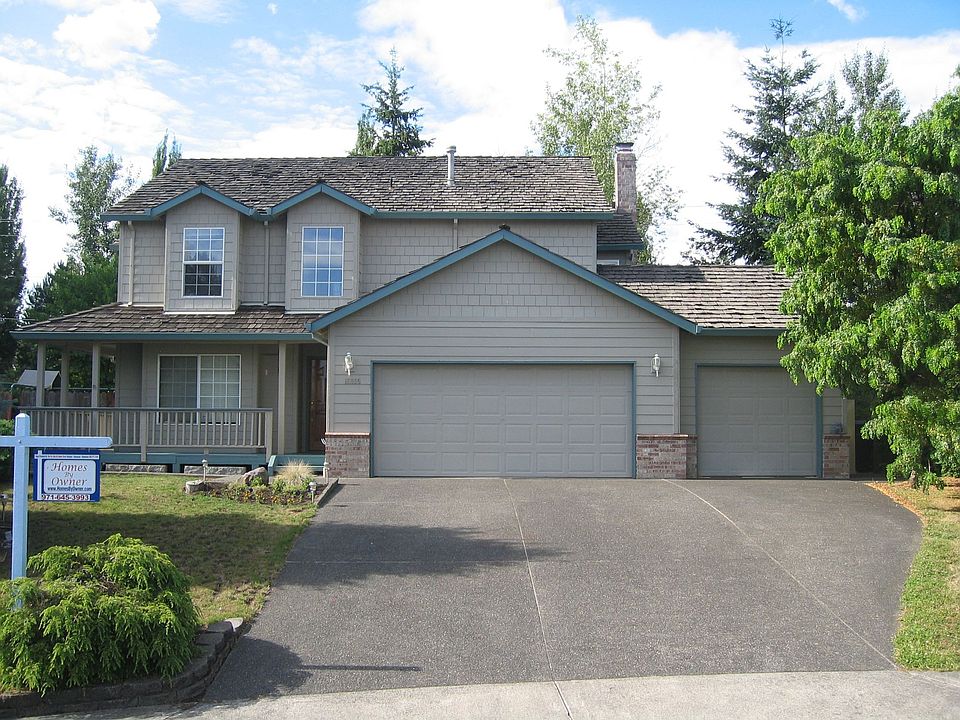 Beautiful 4 bedroom 2.5 bath on culdesac in Clackamas!
