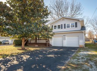 2303 S Dollison Avenue, Springfield, MO 65807