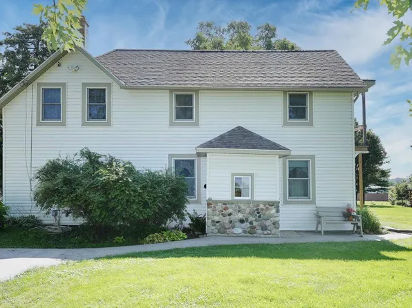 S93W19721 Henneberry DRIVE, Muskego, WI 53150