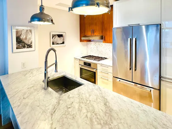 47 Bridge Street image 5 of 19