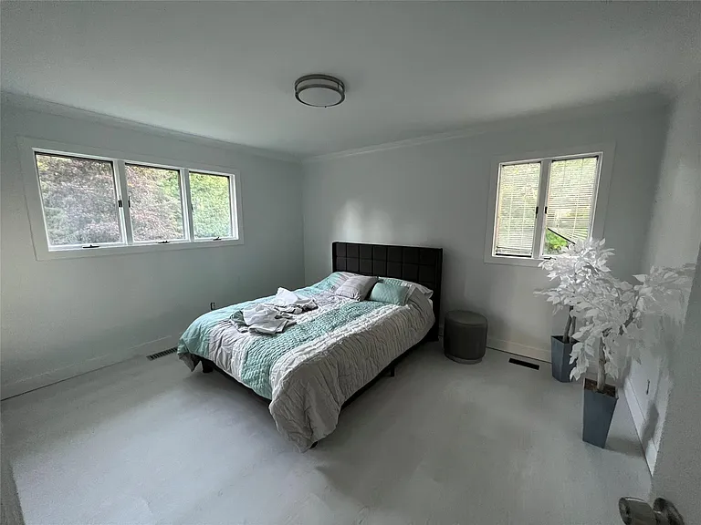 4842 Merwin Rd — Photo 8