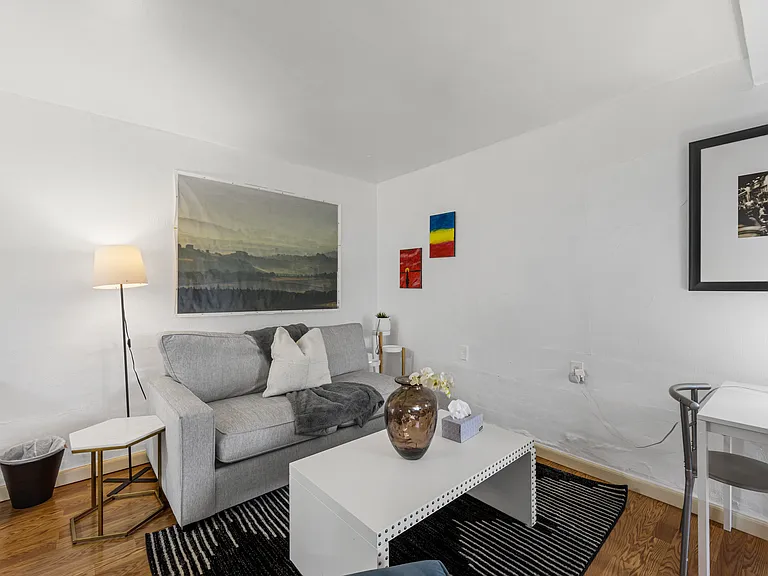 1325 Sacramento St #1 — Photo 33