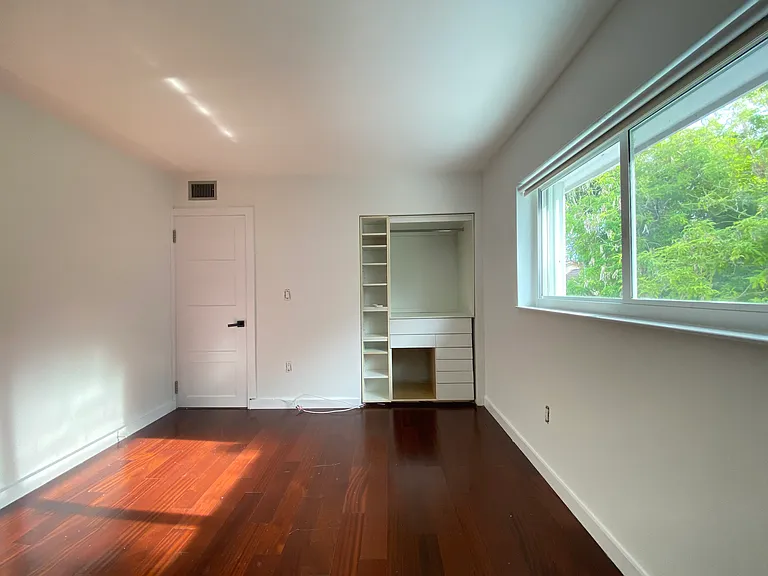 2043 SW 103rd Ct — Photo 31