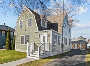 21 Greenfield St, Lawrence, MA 01843
