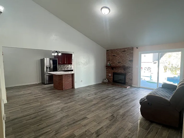 2533 Trace Rd — Photo 6