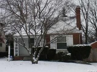 20912 Gardenview Dr, Maple Heights, OH 44137