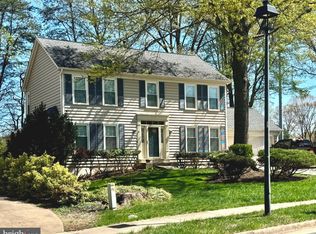 7117 Stanchion Ln, Burke, VA 22015